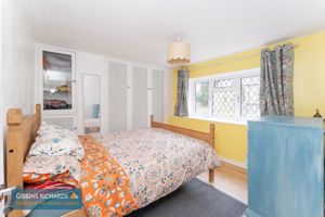 Bedroom- click for photo gallery
